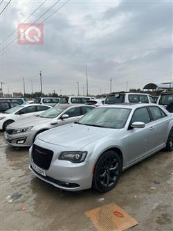 کرایسلەر 300